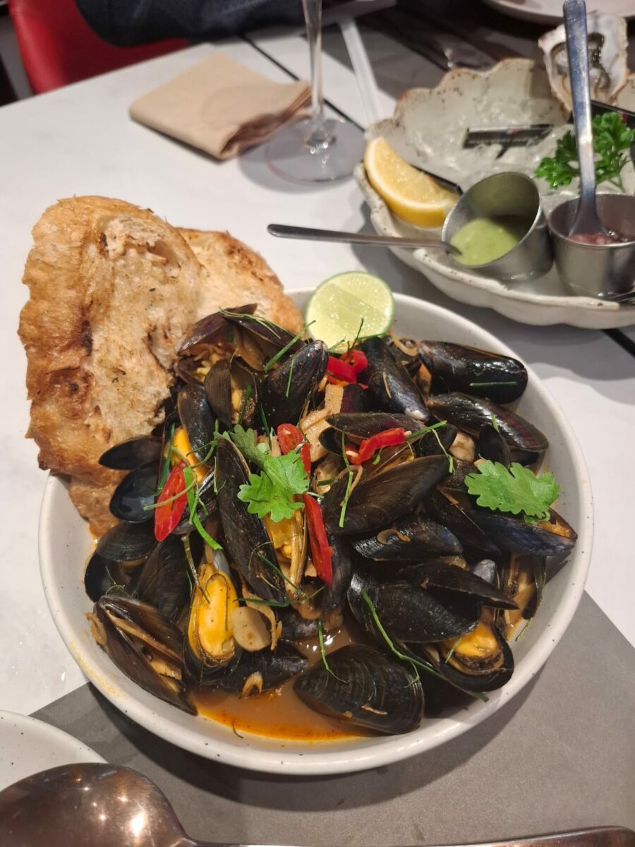 Sas Les Boucholeurs Moules De Bouchot Penestin PHOTO 2024 10 22 14 03 19 1